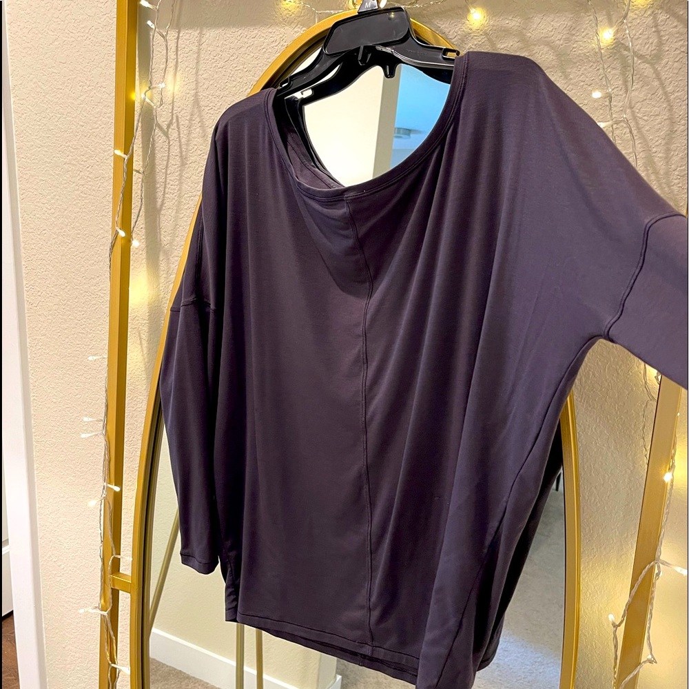 Athleta Dolman Sleeve Top